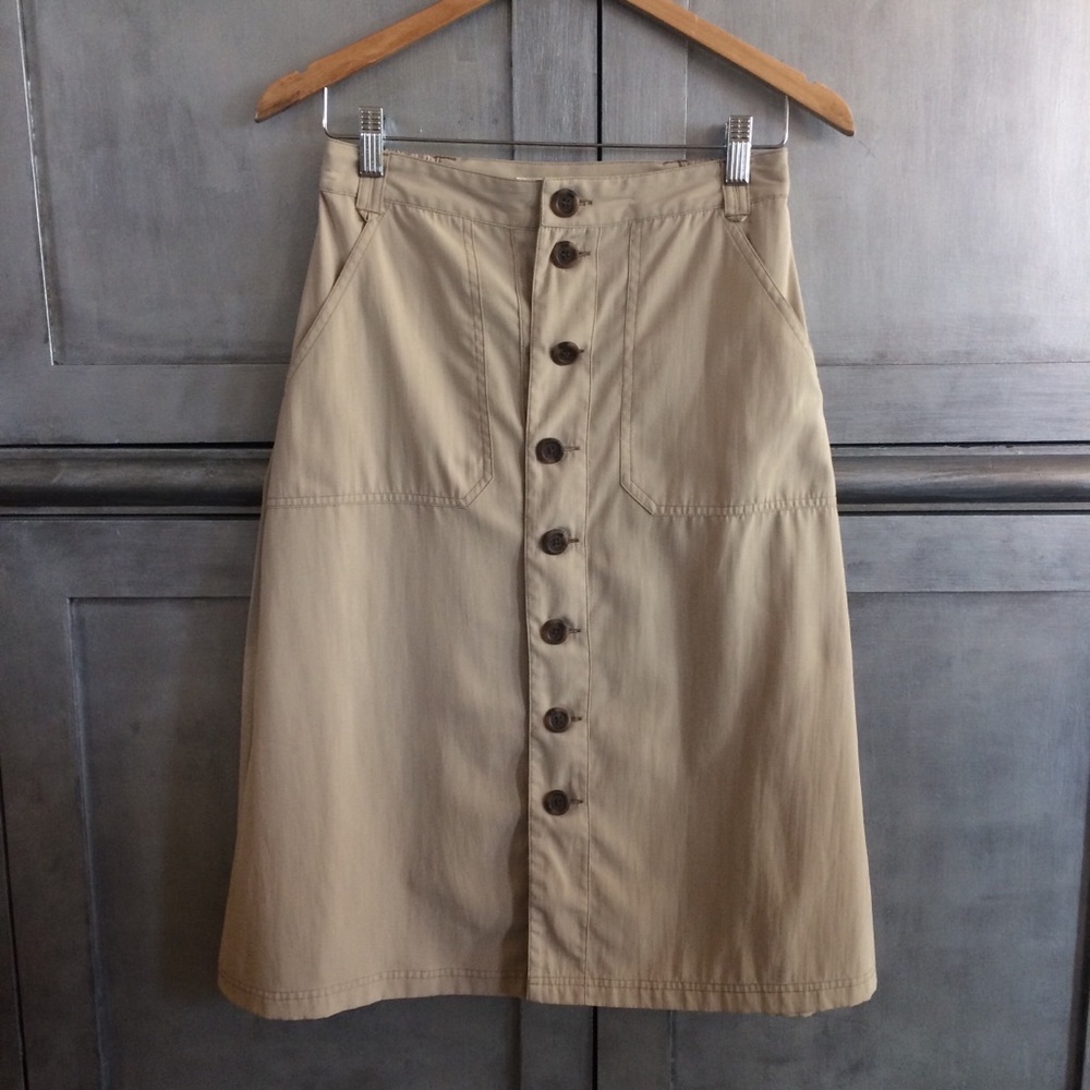Travelsmith Button Up A line Knee Skirt Tan 8